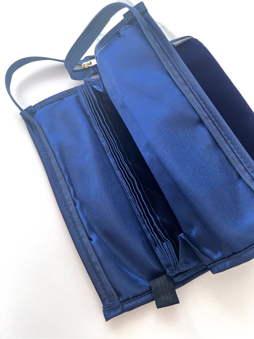 Luxe Lingerie Organizer Travel Pouch Velvet and Satin Midnight Blue NWOT Totes